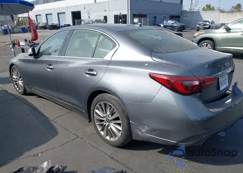 2022 Infiniti Q50 Luxe z USA, uszkodzony, nr VIN JN1EV7BP9NM311570